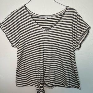 Green Envelope t-shirt SIZE M